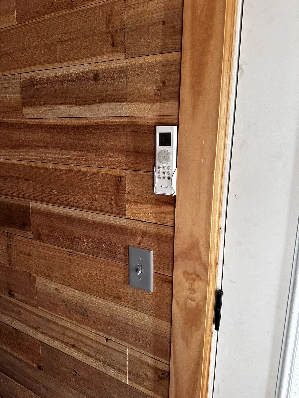 20 ft shipping container office solar off grid
