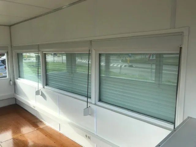 20ft high cube fixed glazing observation container