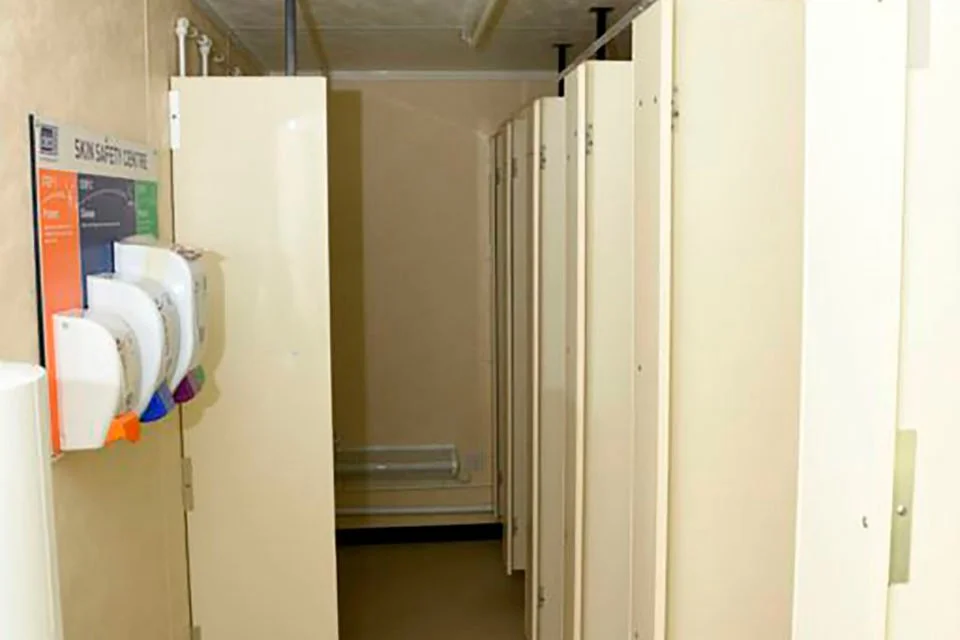 5 steel toilet cabin usa 20ft x 9ft