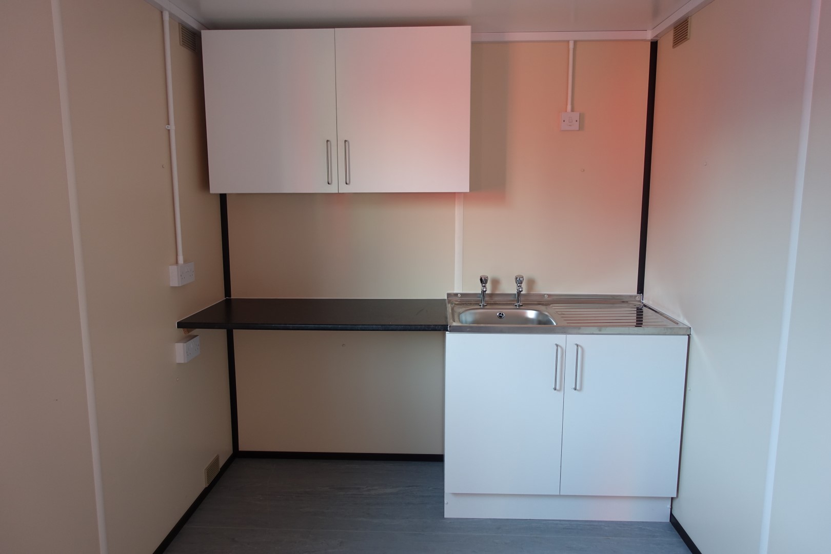 10ft accommodation container